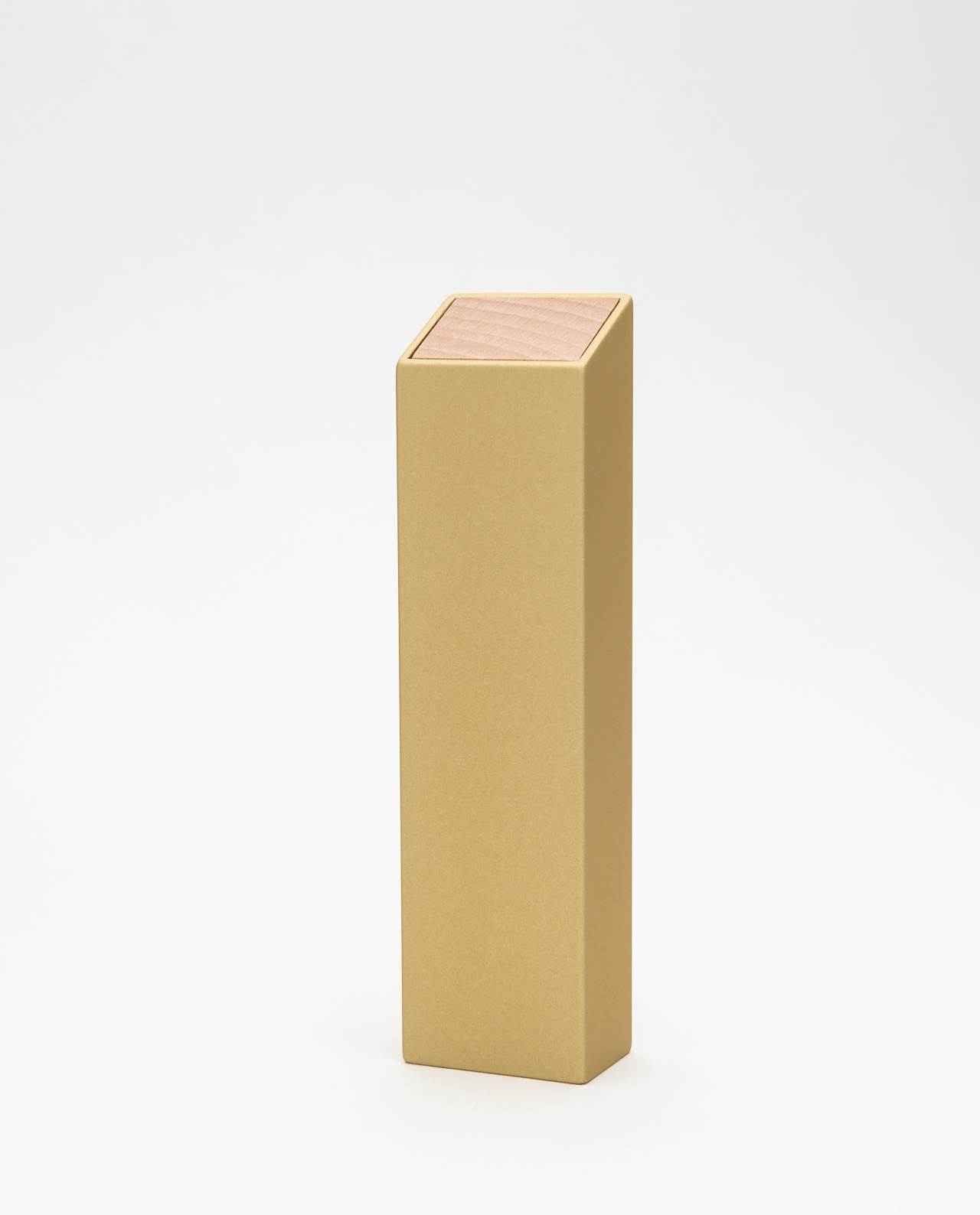 Monolith L pillbox in gold, beech - Image 4