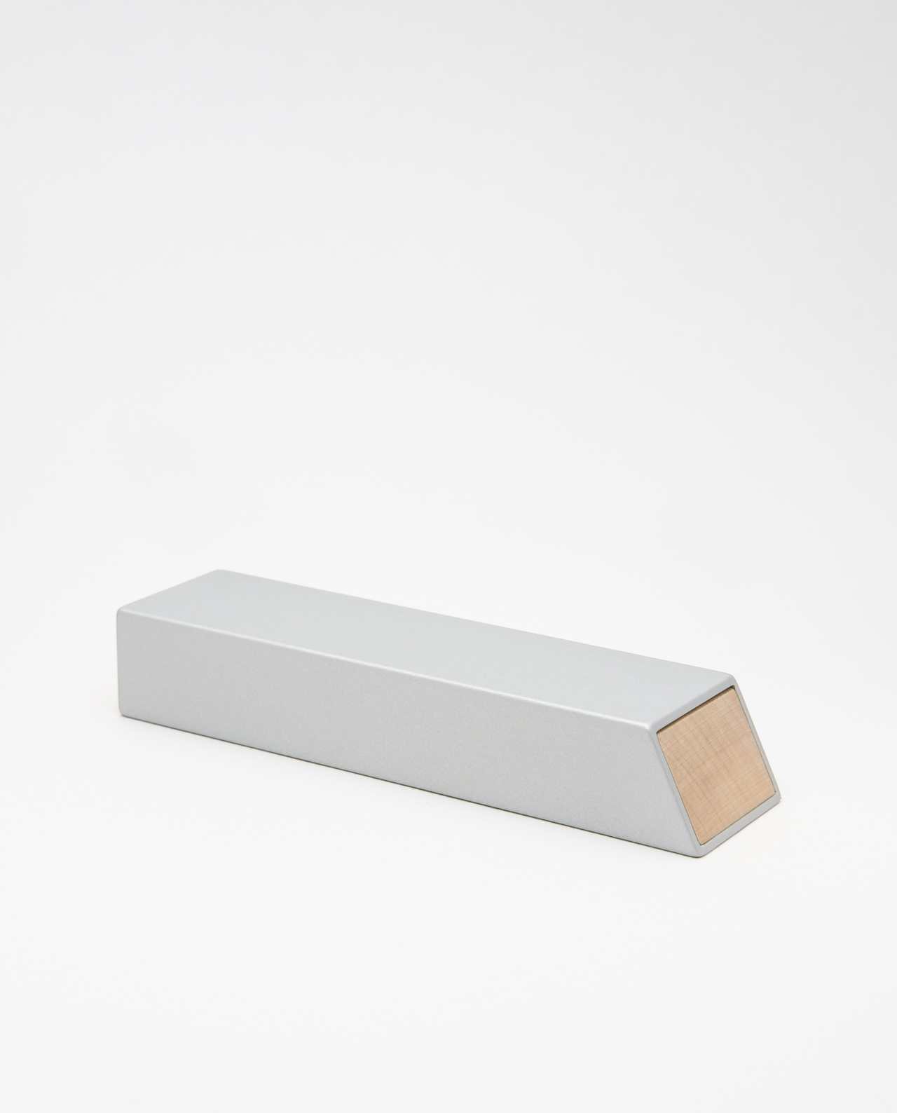 Monolith L pillbox in silver, maple - Image 4
