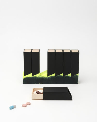 Monolith 2 Pillendose Woche Sonderedition Schwarz, Gelb