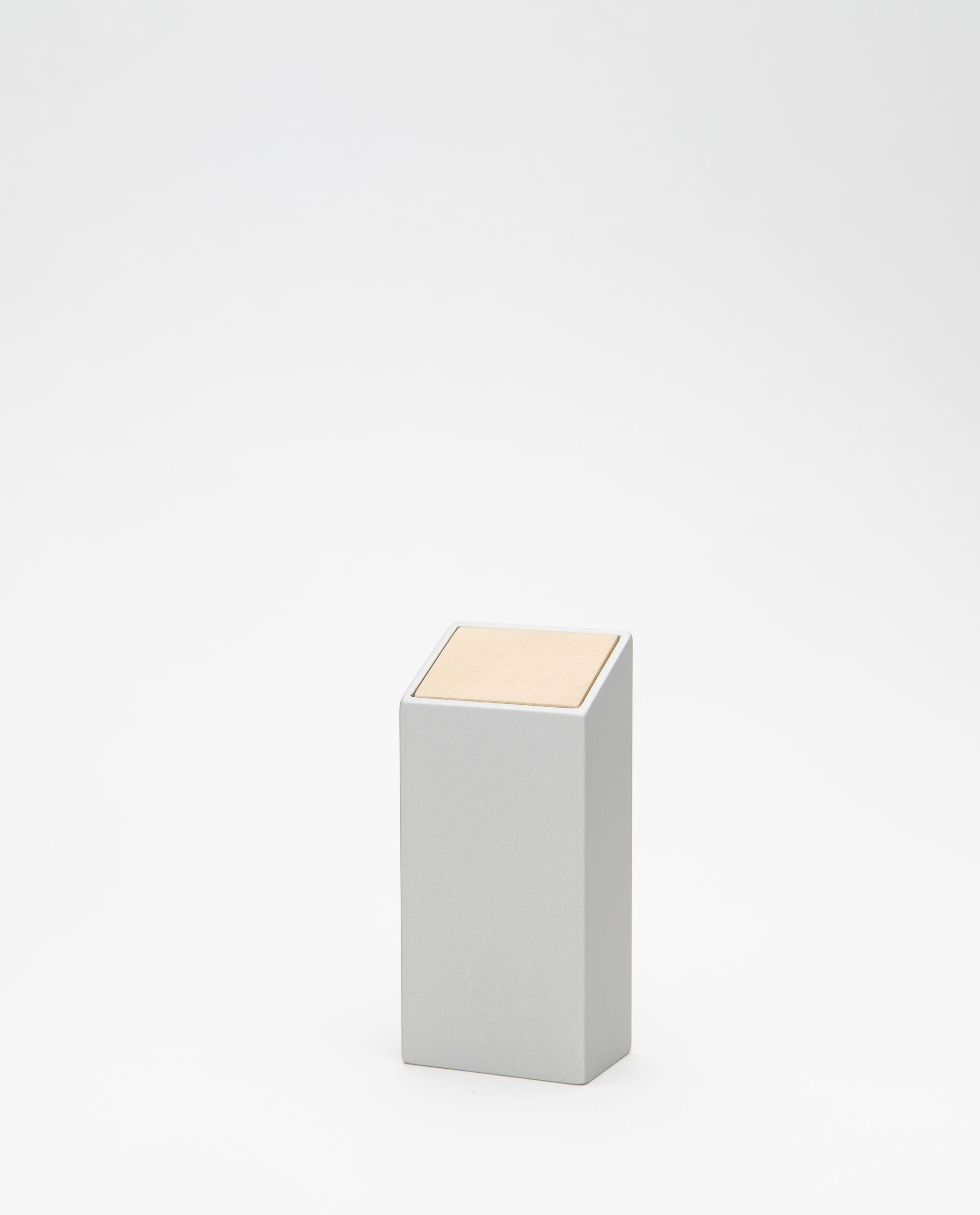 Monolit 2 Pillendose Woche Silber, Ahorn – Bild 7