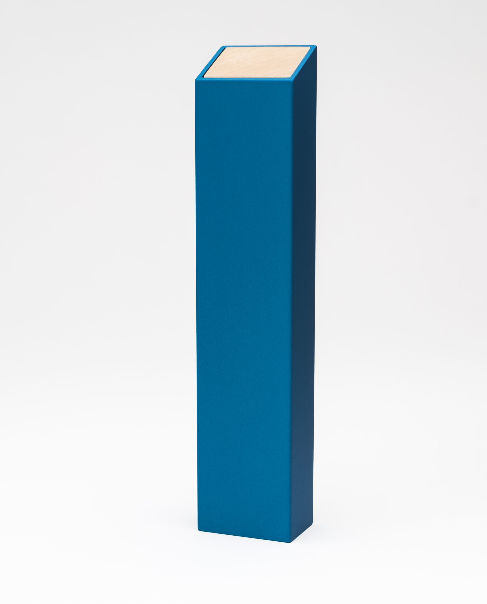 Monolith L Pillendose in Blau, Ahorn – Bild 4