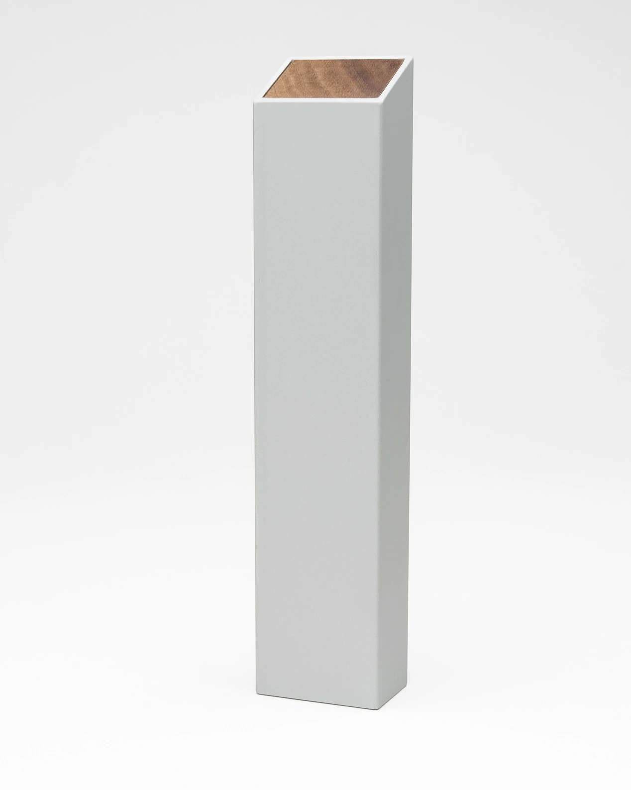Monolith L Pillendose in Silber, Nuss – Bild 6