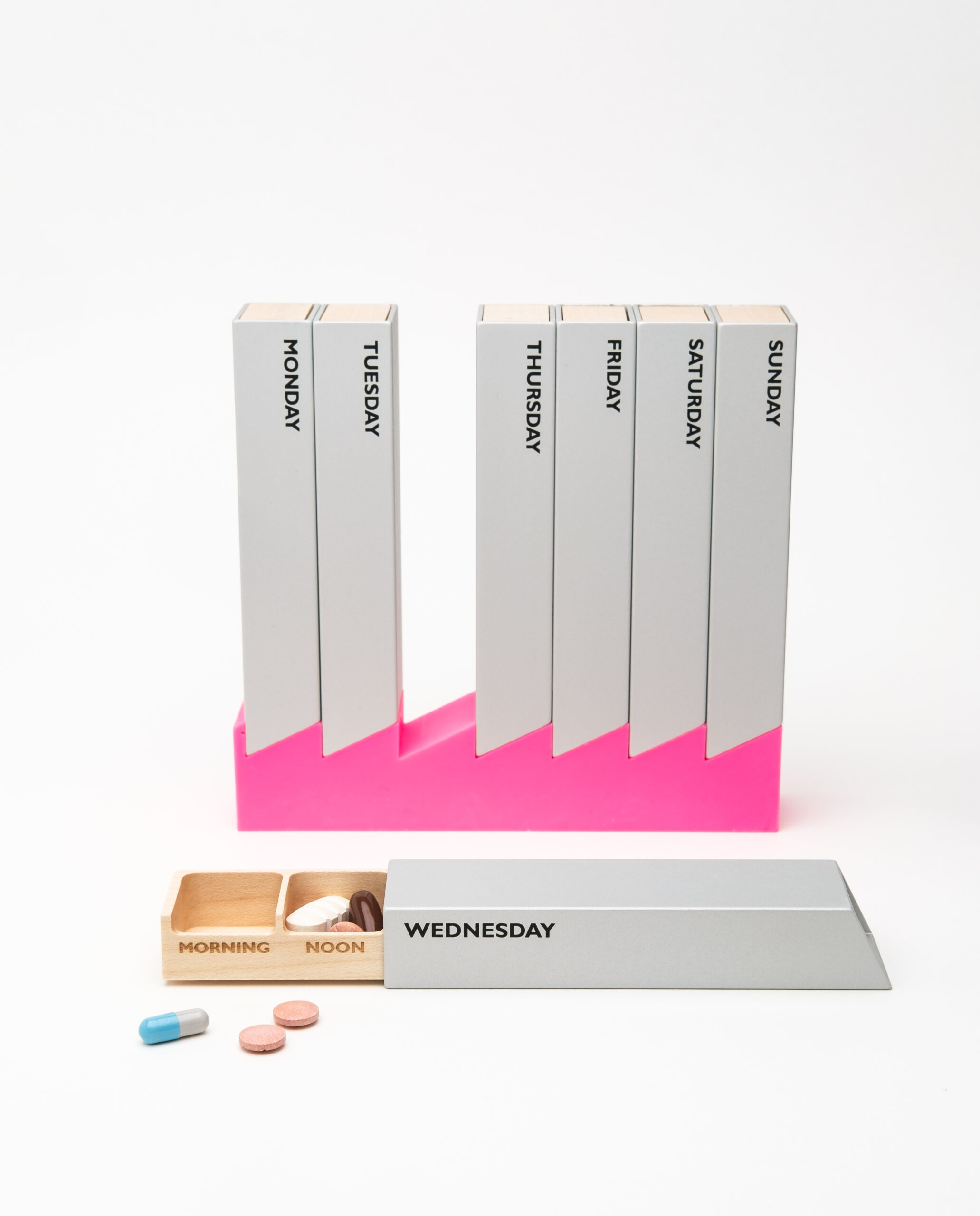 Monolith 4 Pillbox Week Special Edition Pink