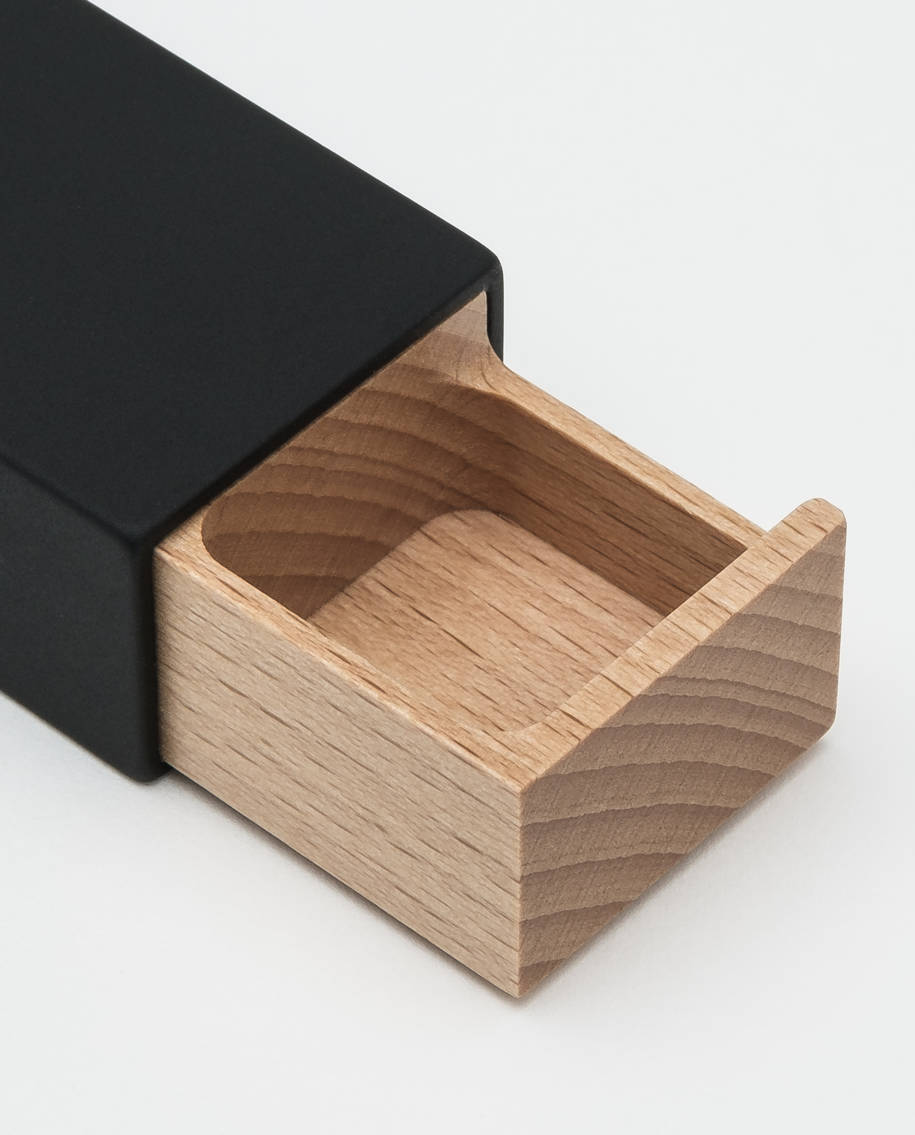 Monolith 4 Pillbox Week Black Beech - Image 7