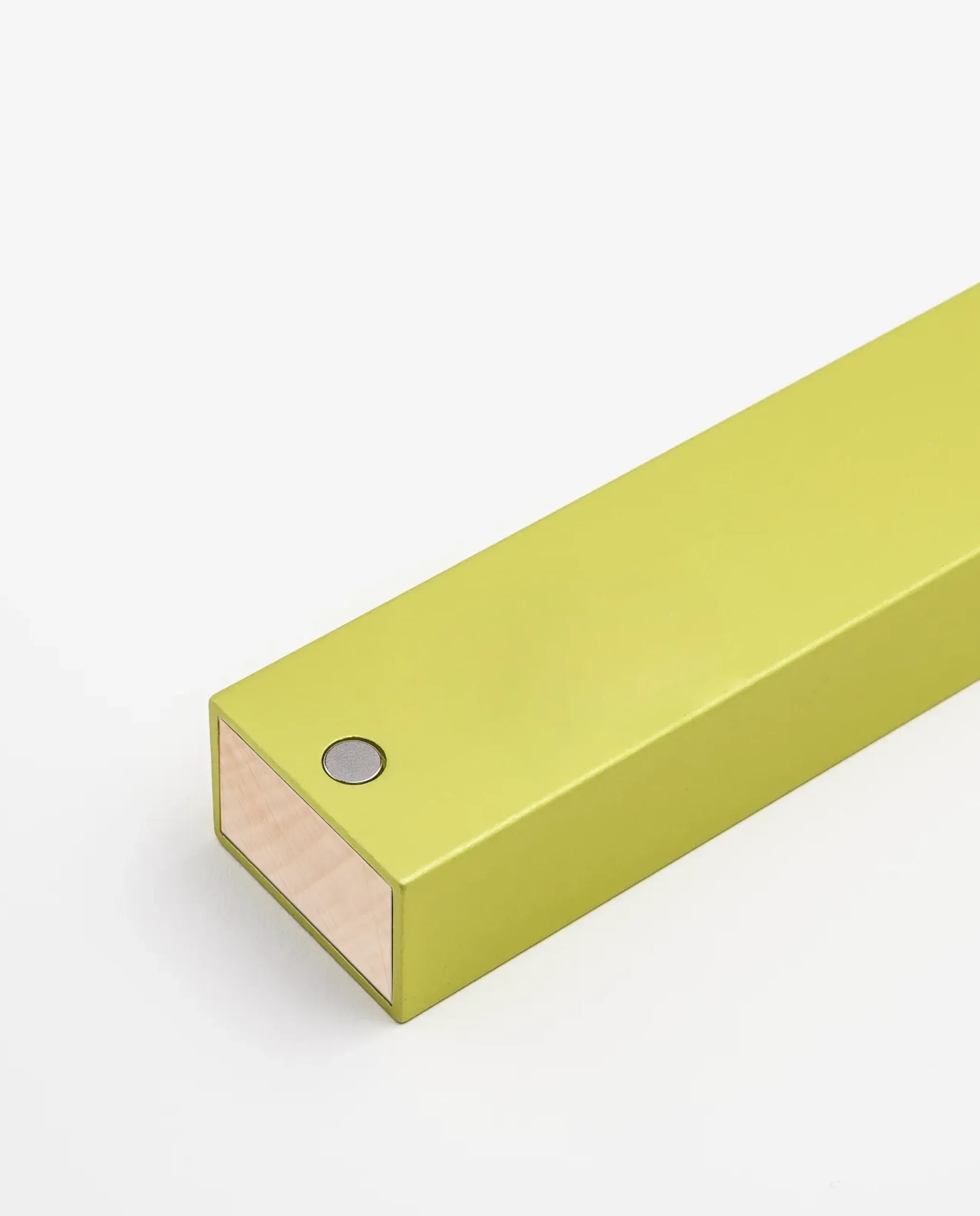 Monolith L Pillendose in Neon, Buche – Bild 5